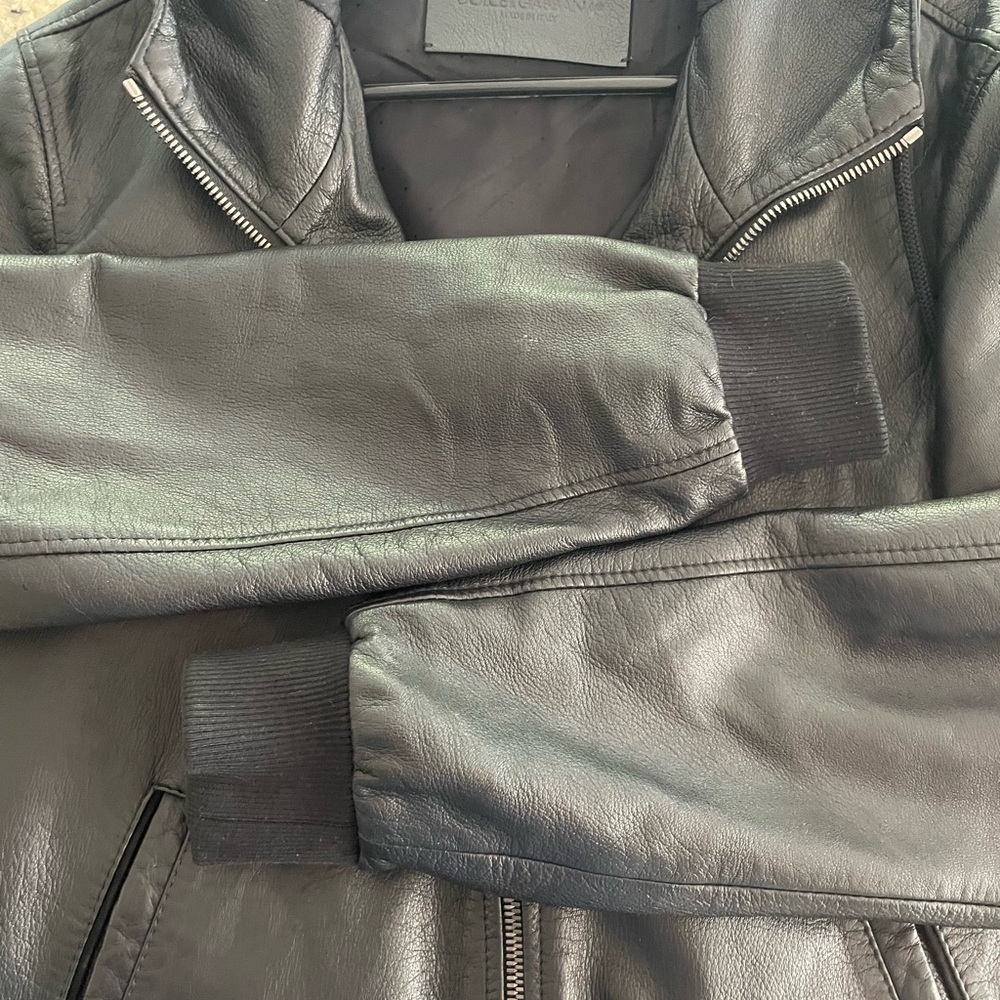 Dolce & Gabbana Black Leather Bomber Jacket with Hood - Picture 5 of 9